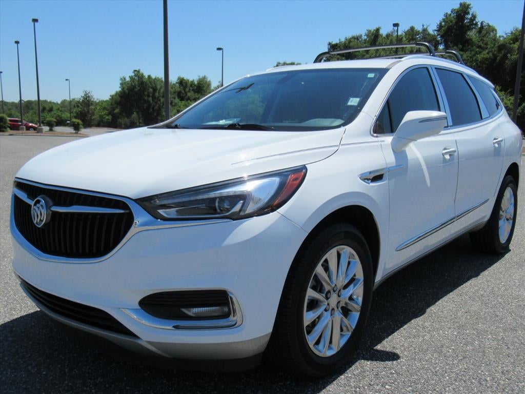 2020 Buick Enclave Essence