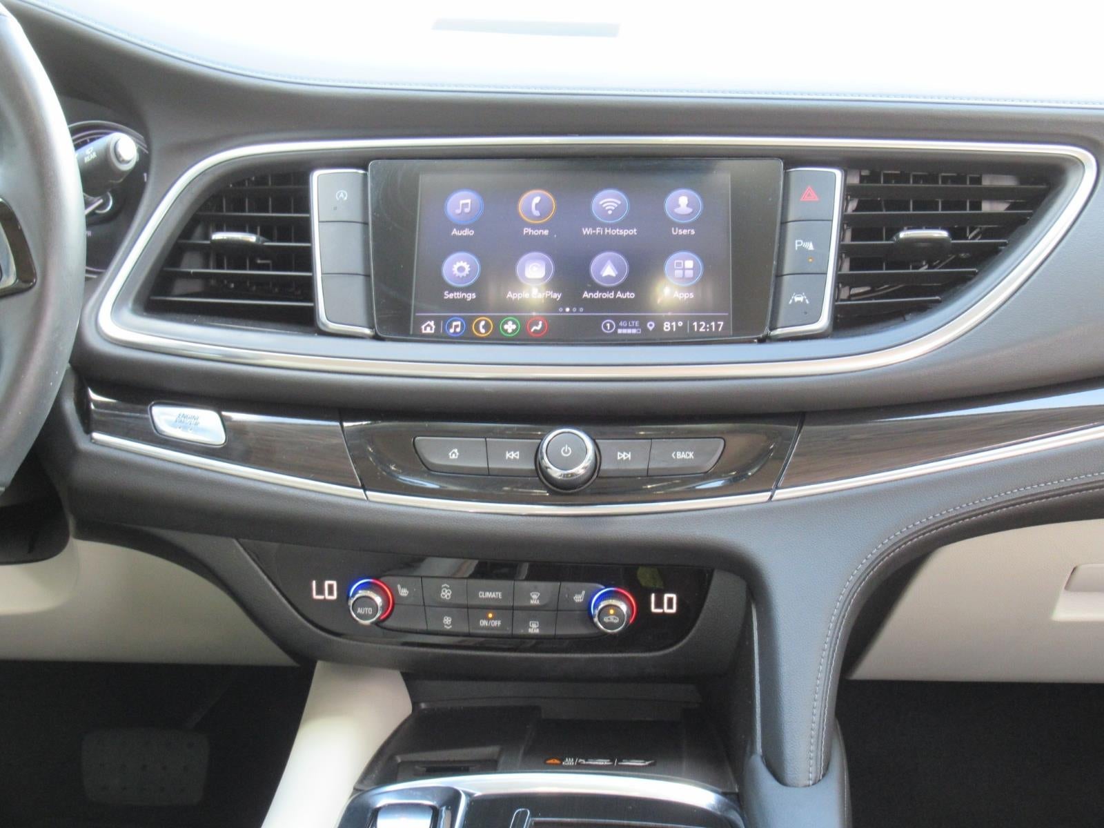 2023 Buick Enclave Essence