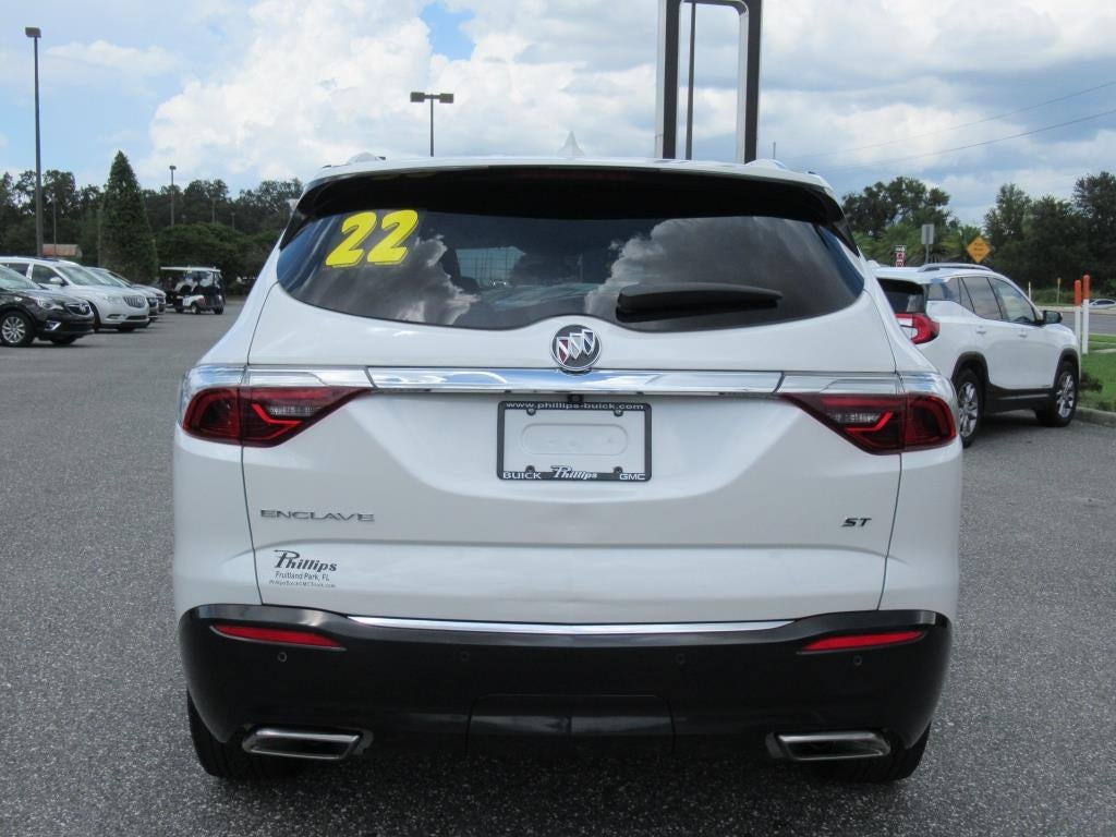 2022 Buick Enclave Essence