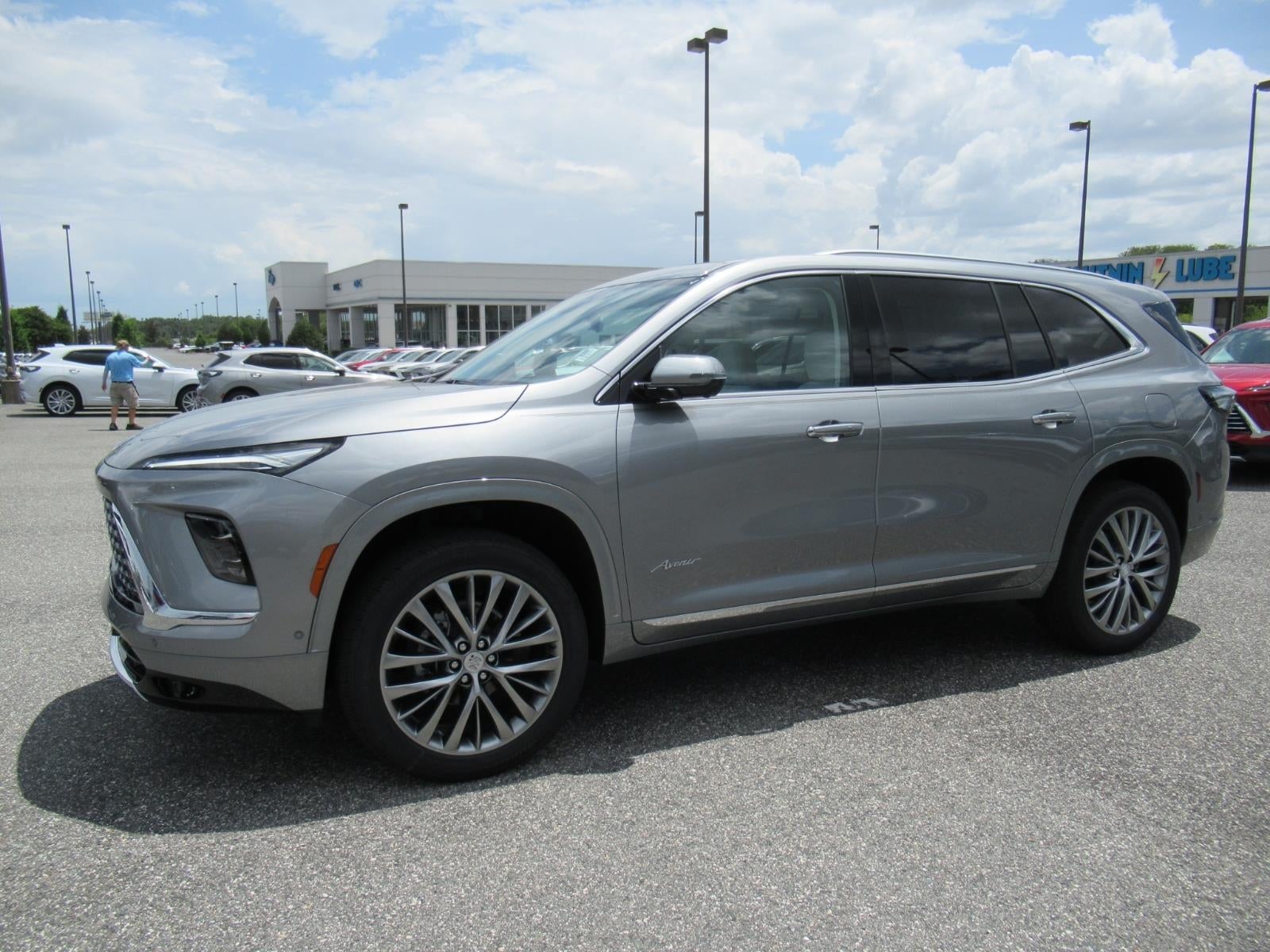 2026 Buick Enclave Avenir