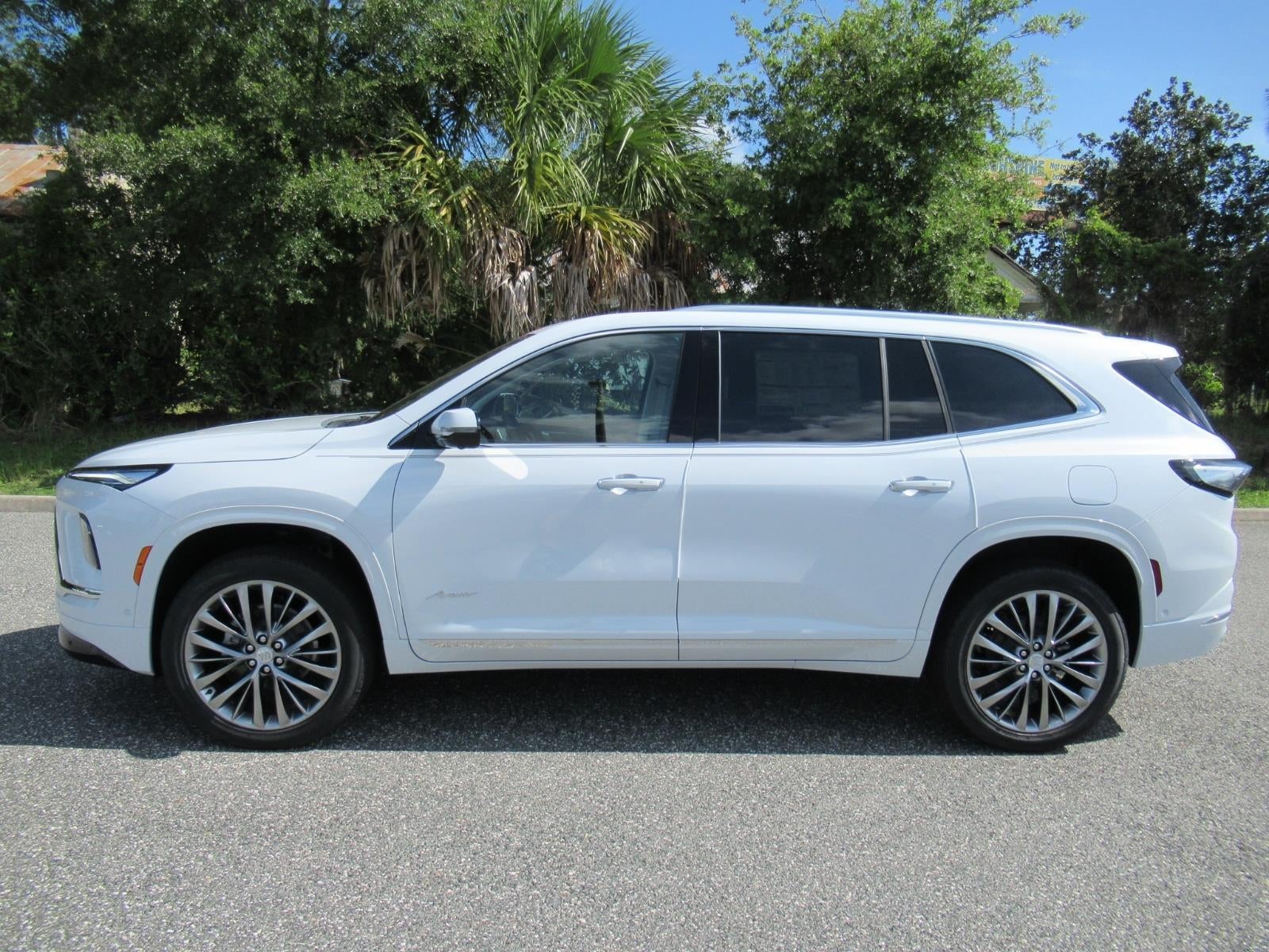 2026 Buick Enclave Avenir