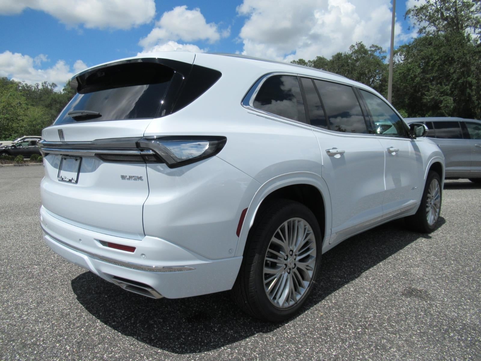 2027 Buick Enclave Avenir