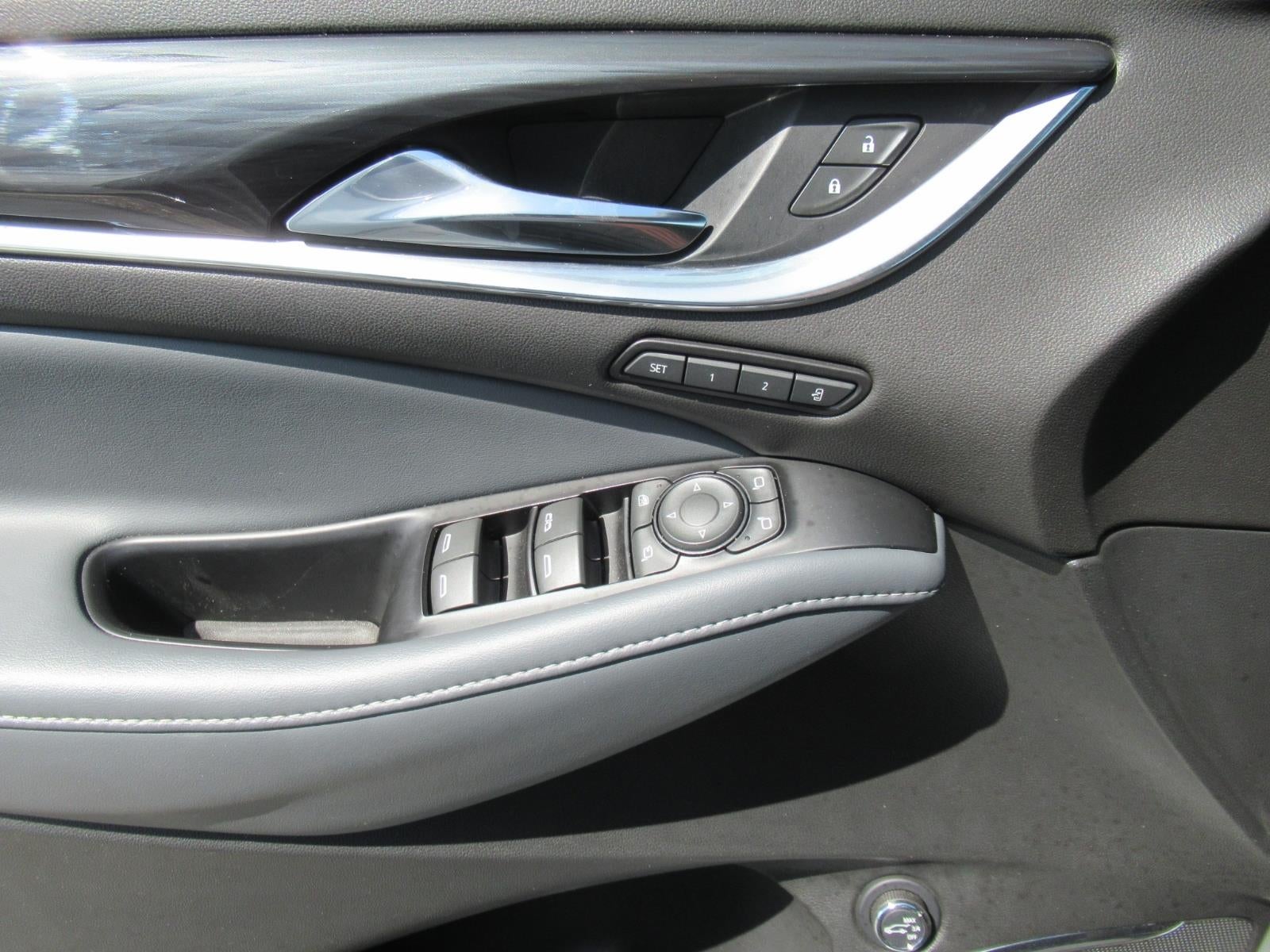 2023 Buick Enclave Premium