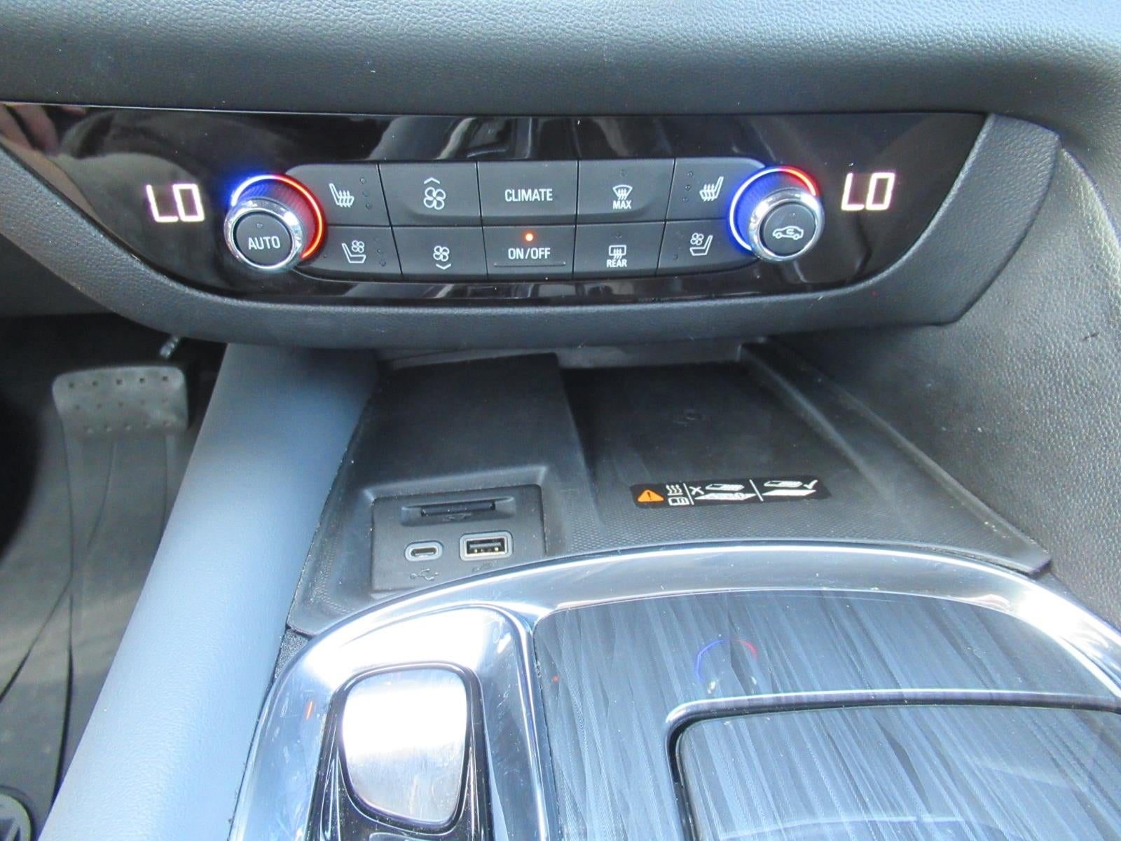 2023 Buick Enclave Premium