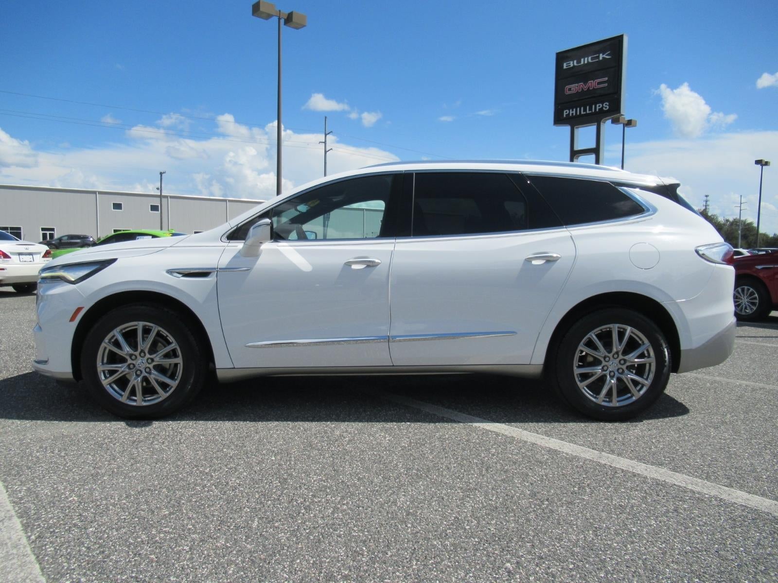 2023 Buick Enclave Premium