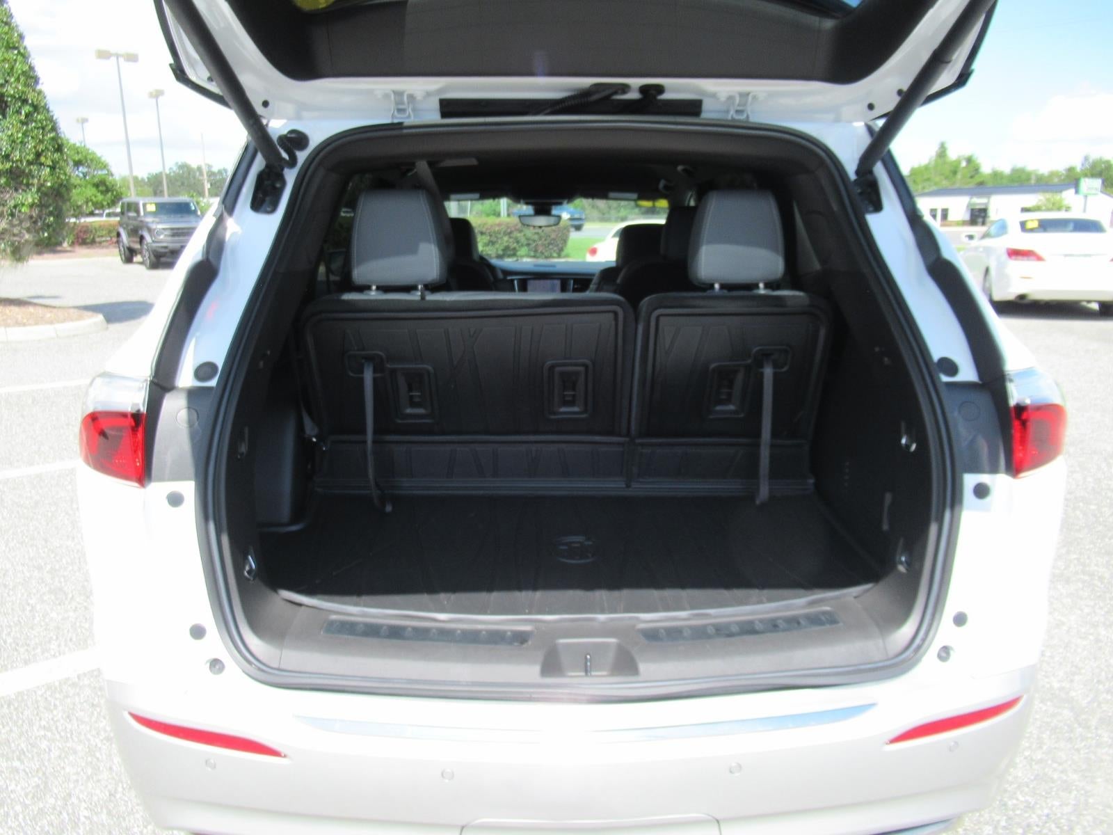 2023 Buick Enclave Premium