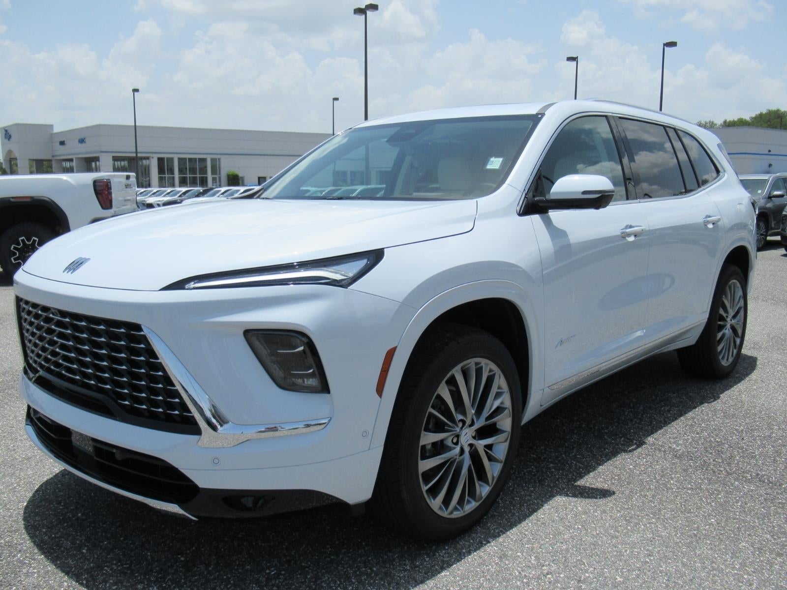 2026 Buick Enclave Avenir