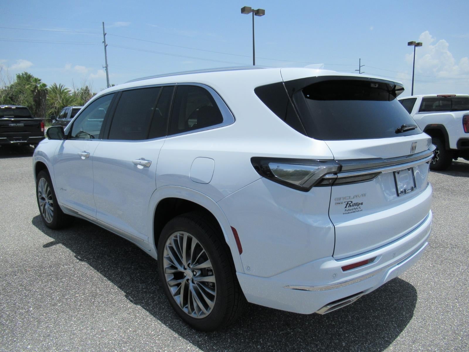 2026 Buick Enclave Avenir