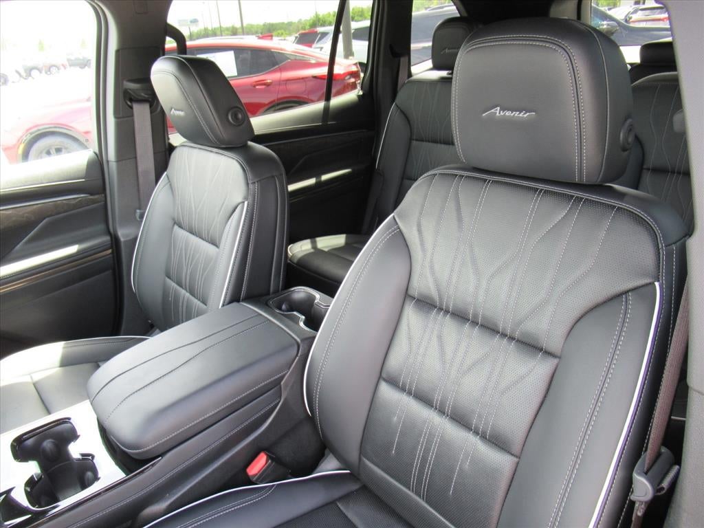 2025 Buick Enclave Avenir