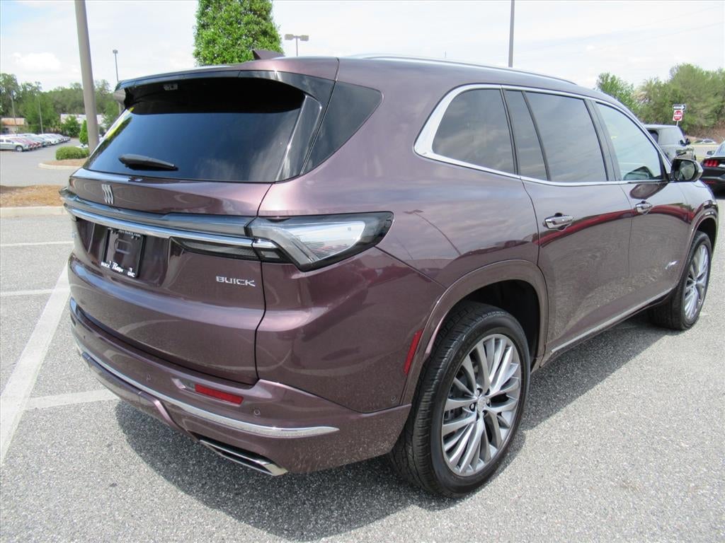 2025 Buick Enclave Avenir