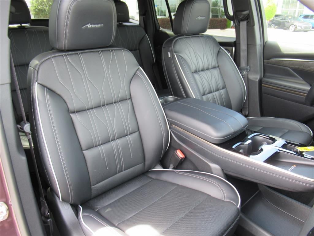 2025 Buick Enclave Avenir