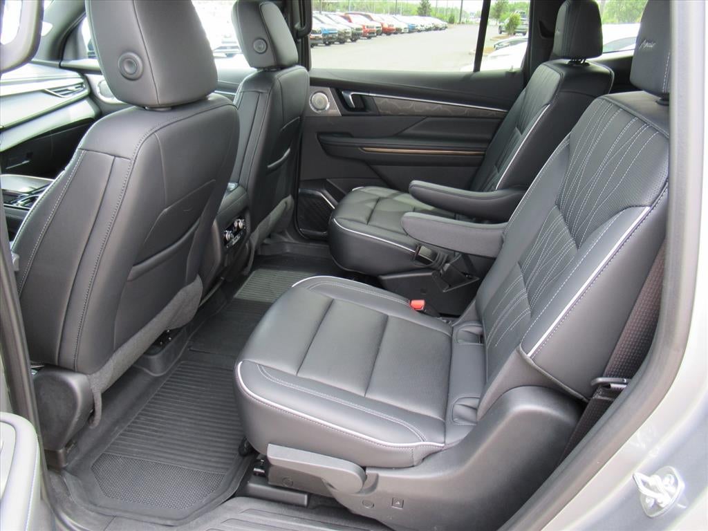 2025 Buick Enclave Avenir