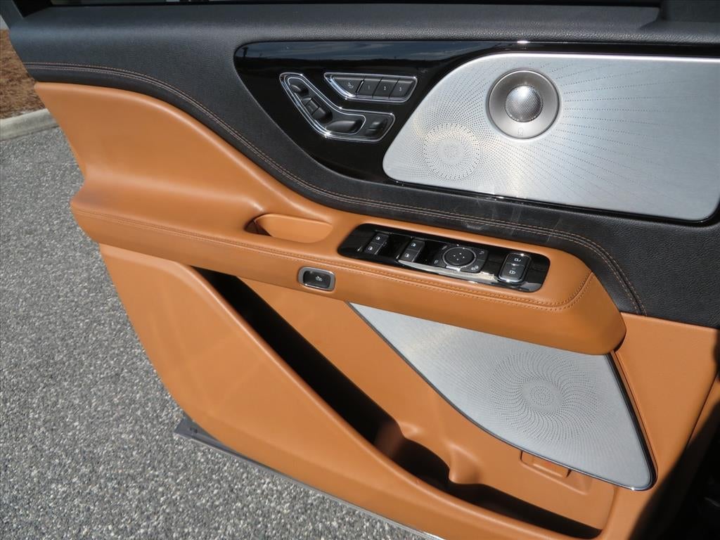 2020 Lincoln Aviator Black Label