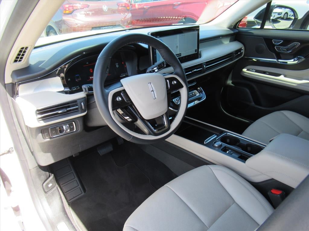 2025 Lincoln Corsair Premiere