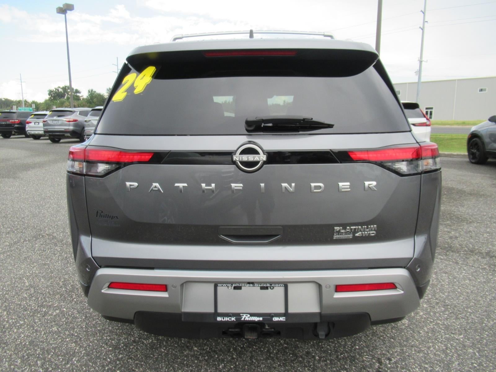 2024 Nissan Pathfinder Platinum