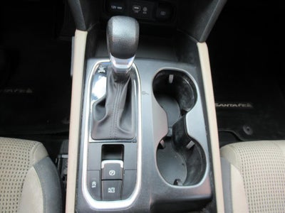 2019 Hyundai Santa Fe SE