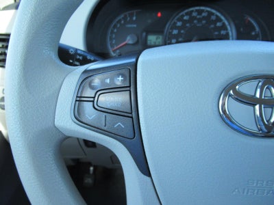 2011 Toyota Sienna LE AAS