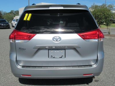 2011 Toyota Sienna LE AAS