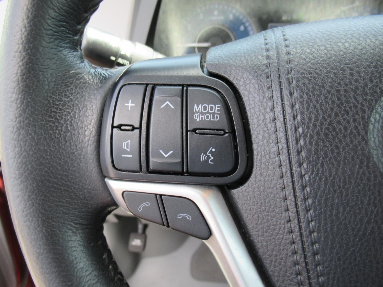 2019 Toyota Sienna XLE - Photo 38