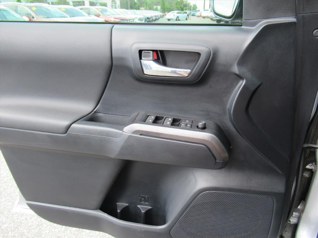 2019 Toyota Tacoma 2WD SR5