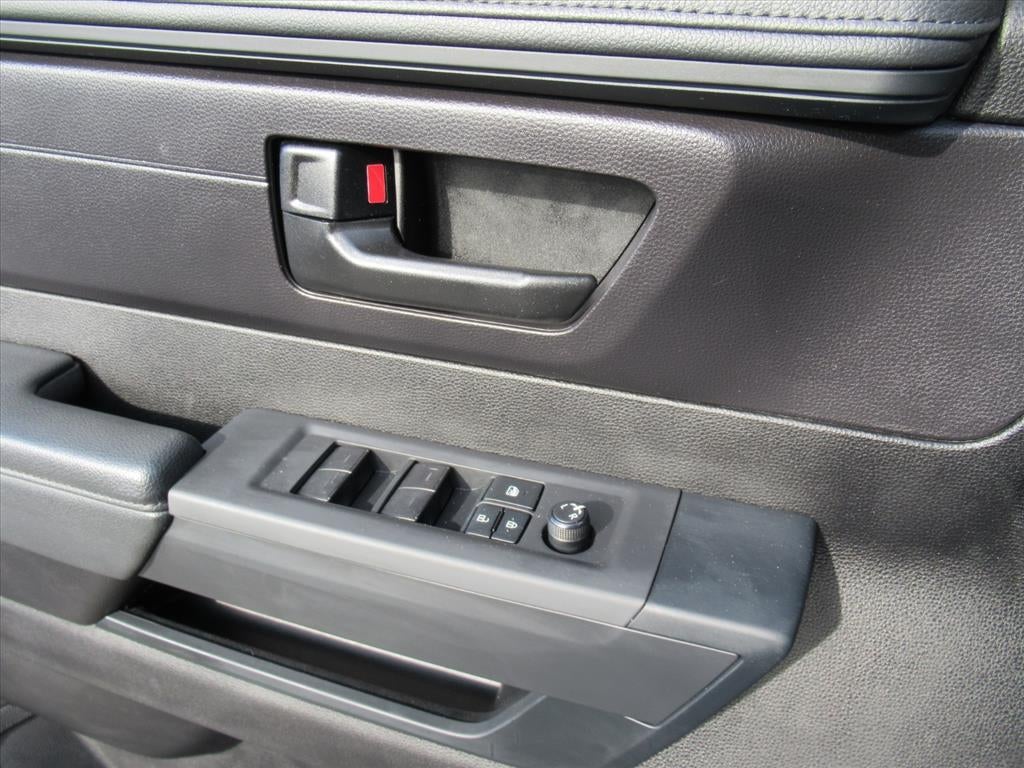 2022 Toyota Tundra 4WD SR