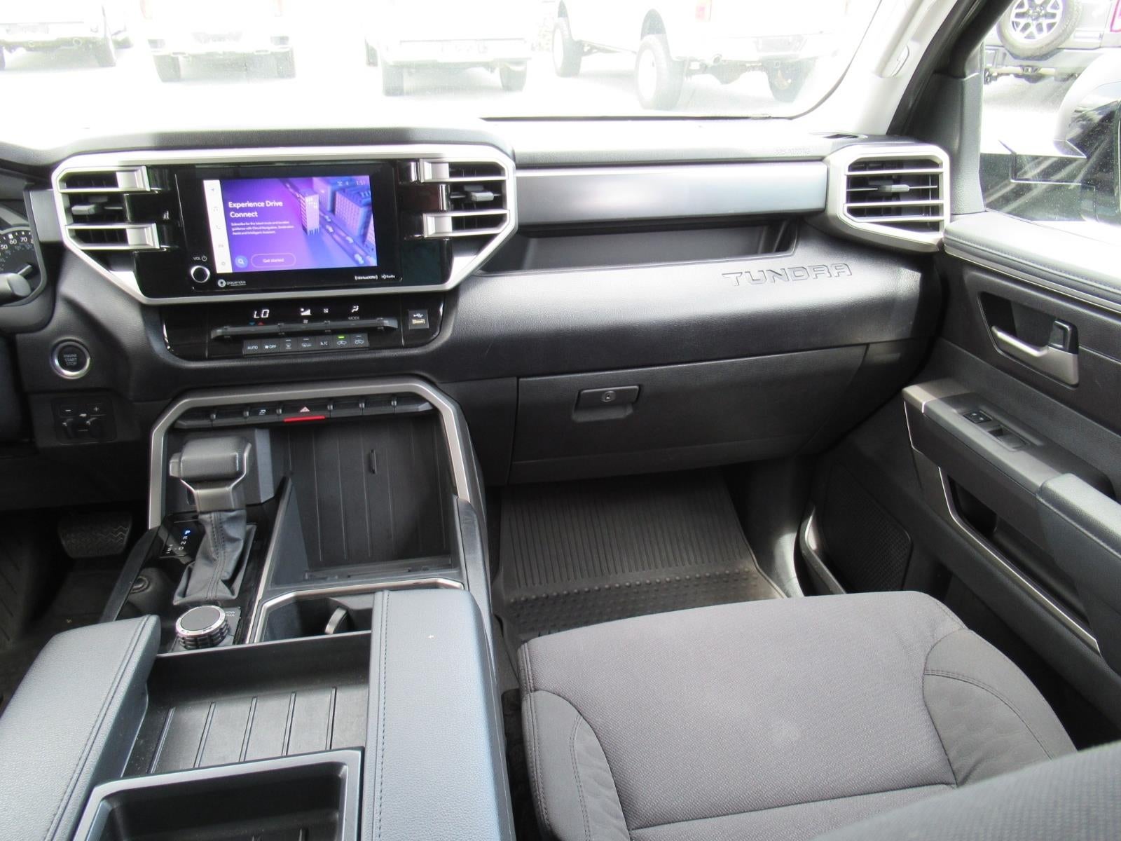 2022 Toyota Tundra 2WD SR5