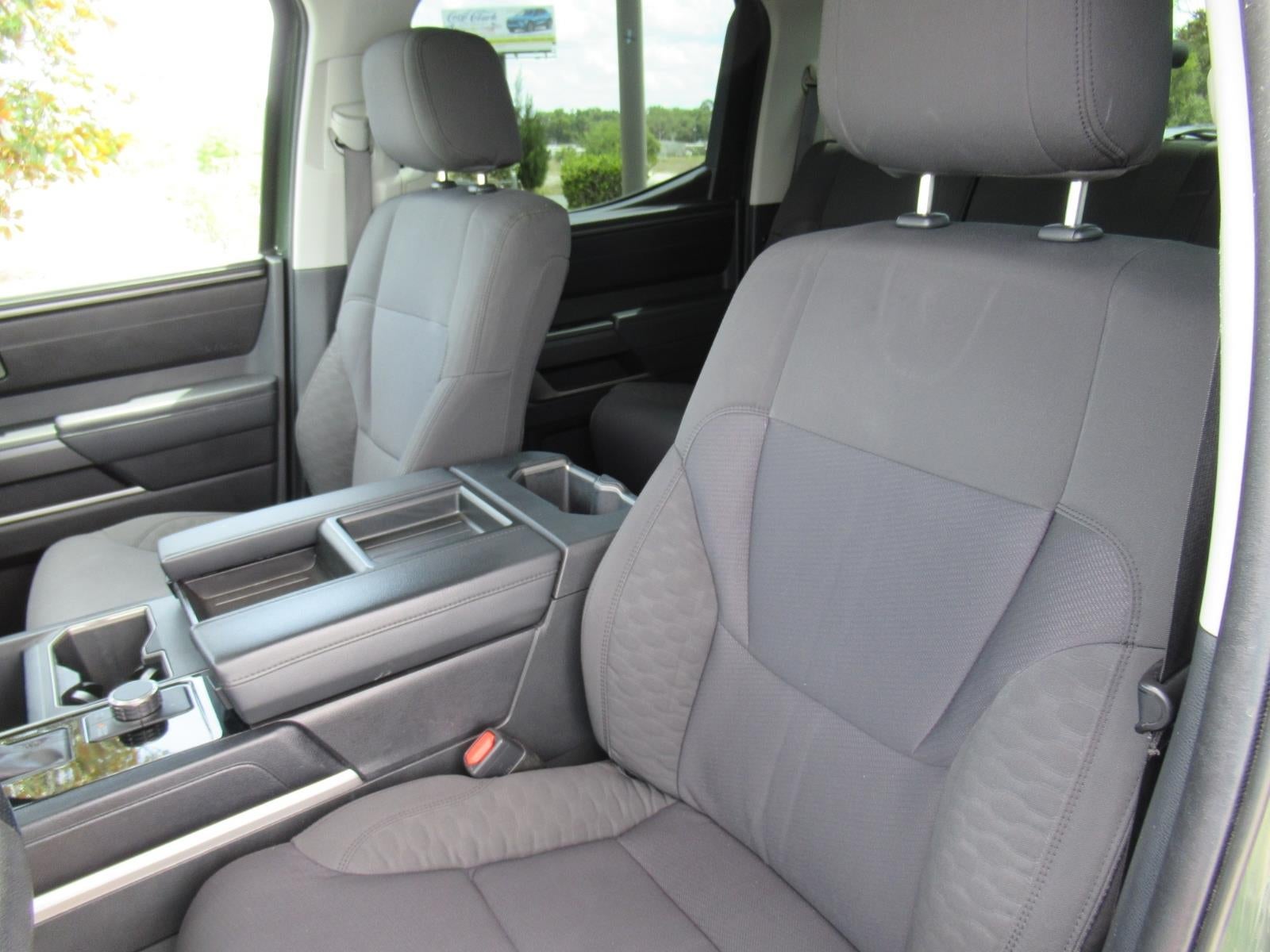 2022 Toyota Tundra 2WD SR5