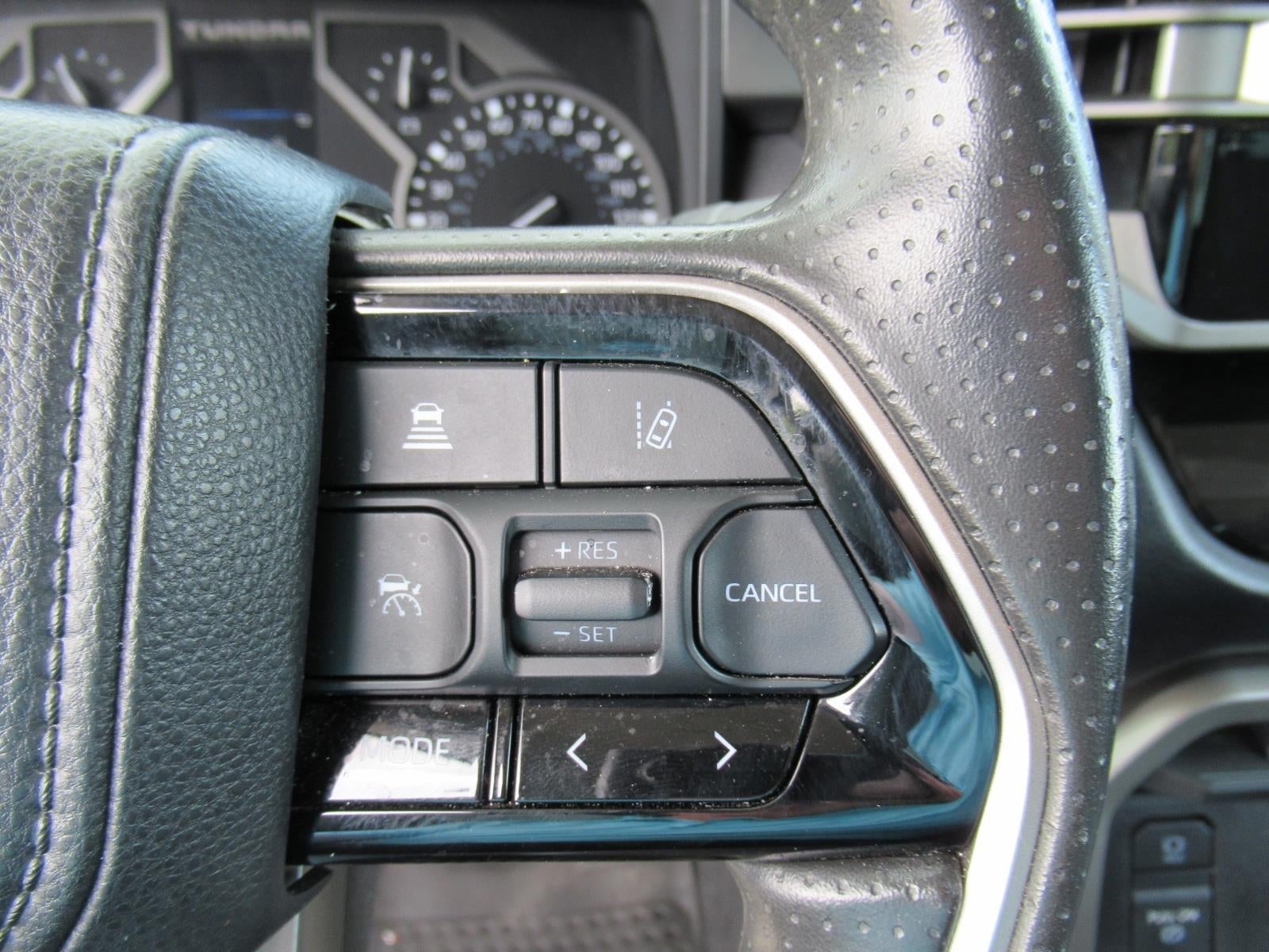 2022 Toyota Tundra 2WD SR5