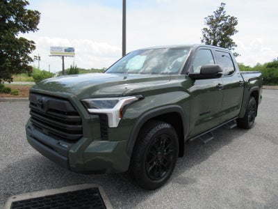 2022 Toyota Tundra 2WD SR5