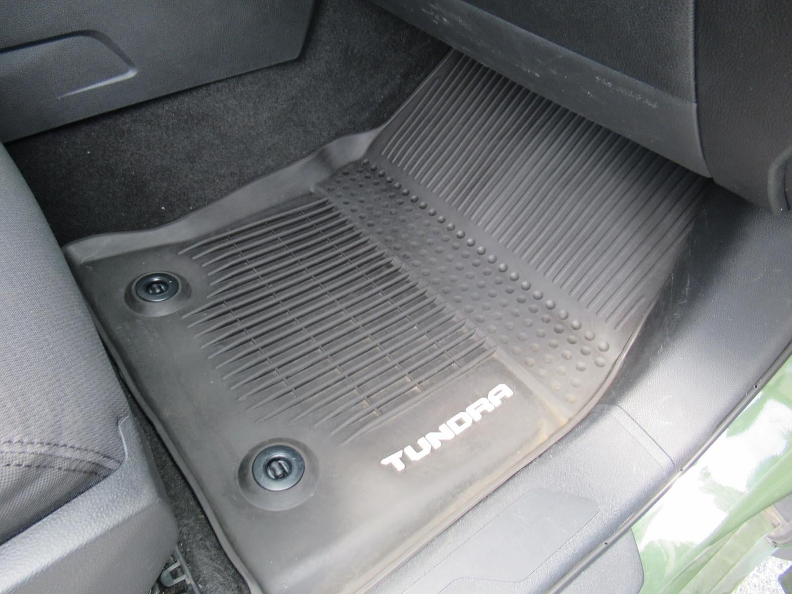 2022 Toyota Tundra 2WD SR5