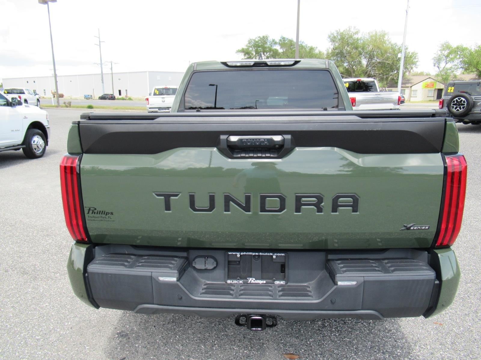 2022 Toyota Tundra 2WD SR5
