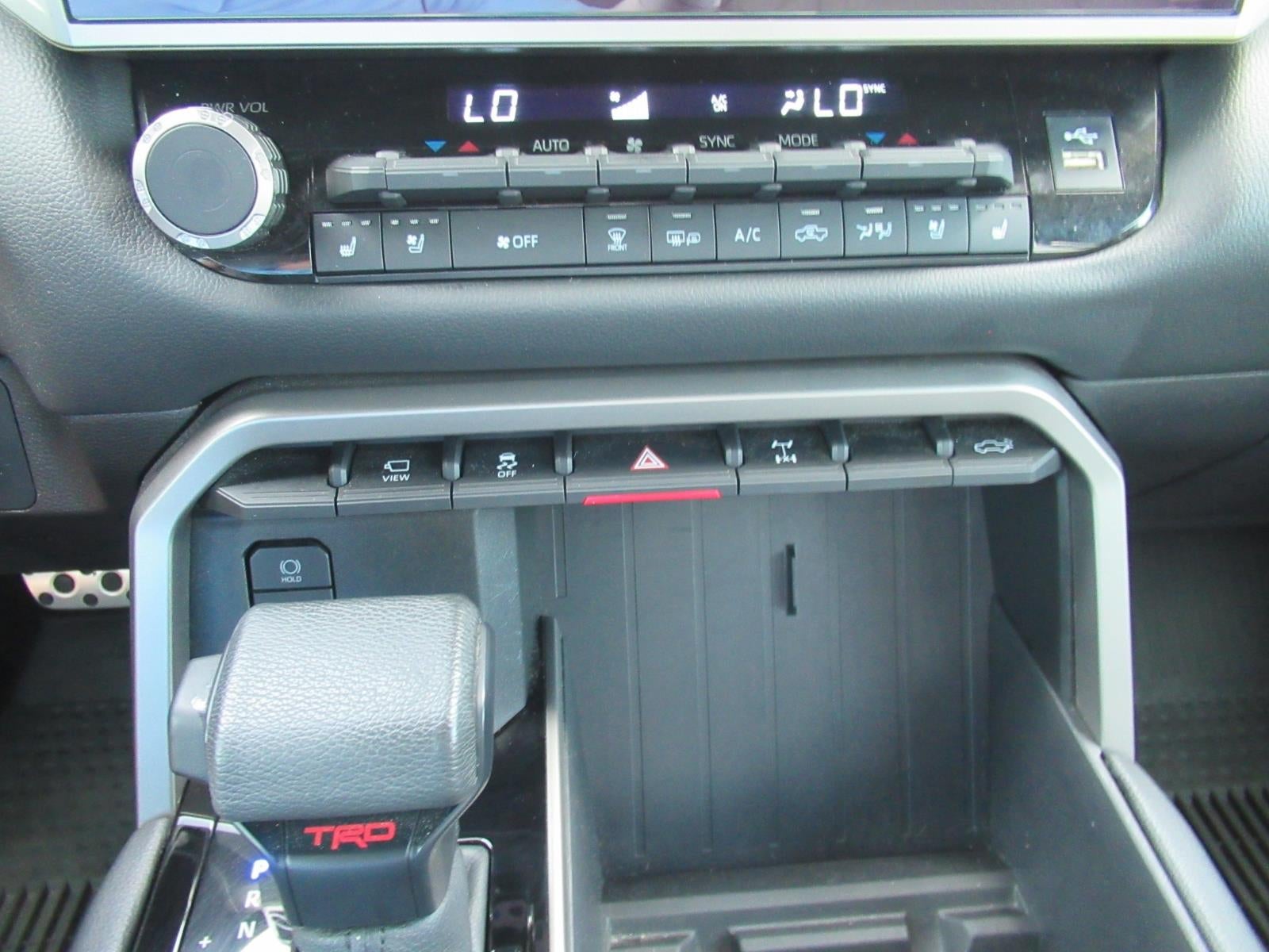 2025 Toyota Tundra 4WD Limited Hybrid