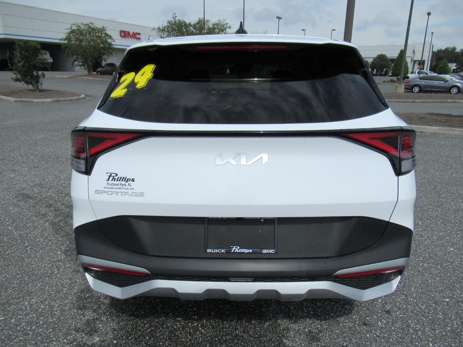 2024 Kia Sportage EX