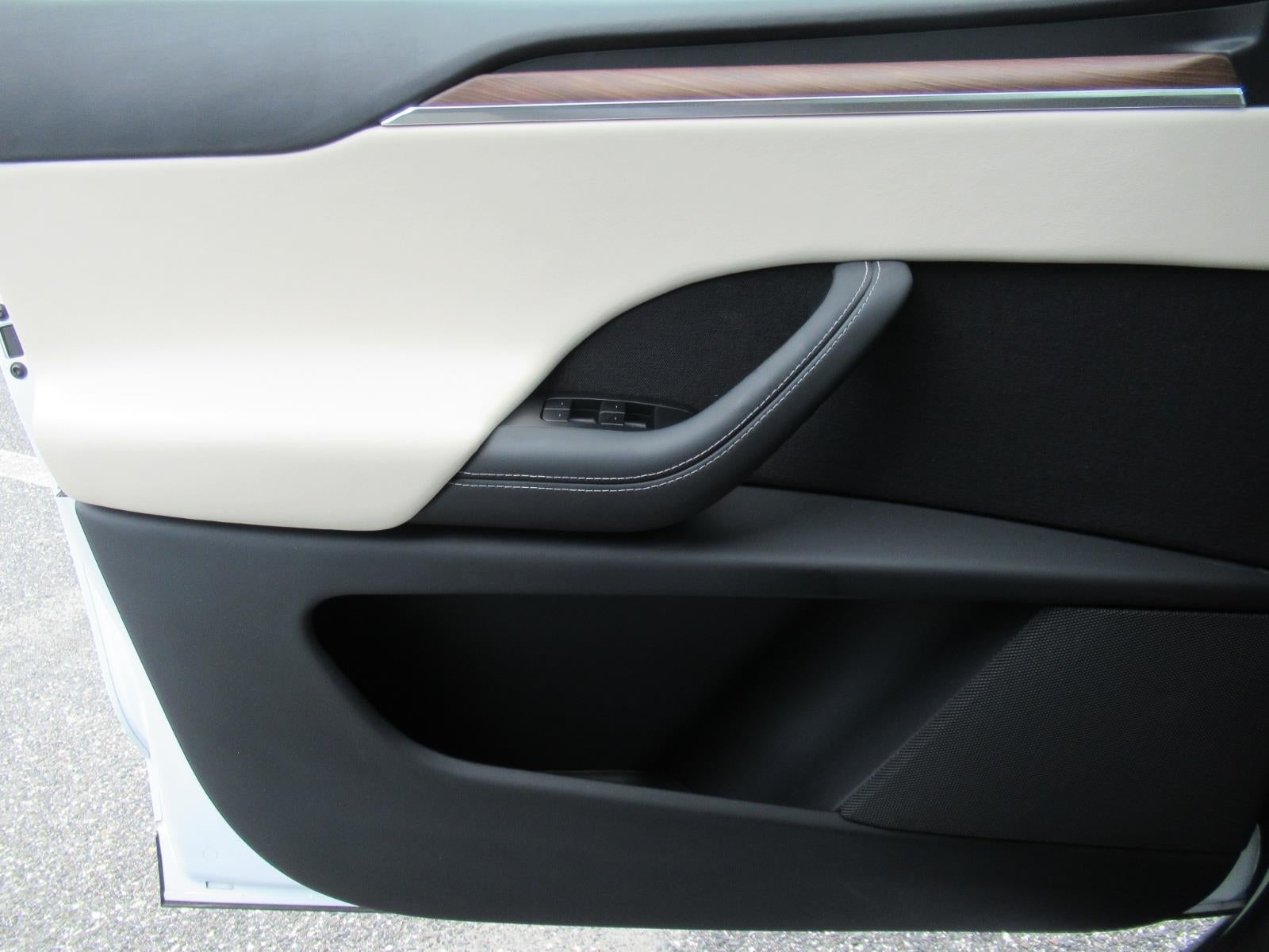 2023 Tesla Model X NA