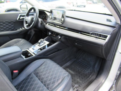 2023 Mitsubishi Outlander SEL