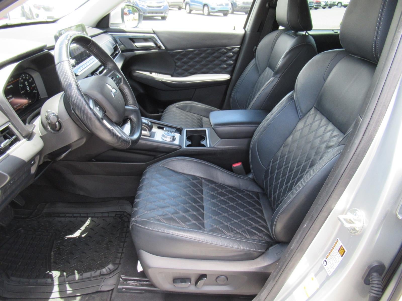 2023 Mitsubishi Outlander SEL