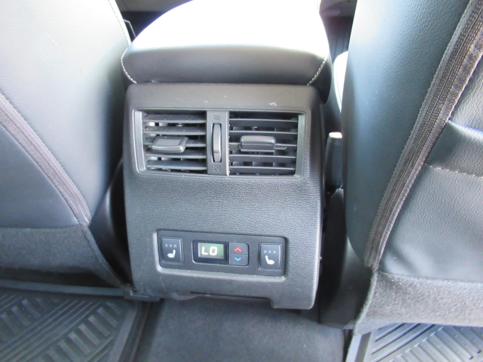 2023 Mitsubishi Outlander SEL