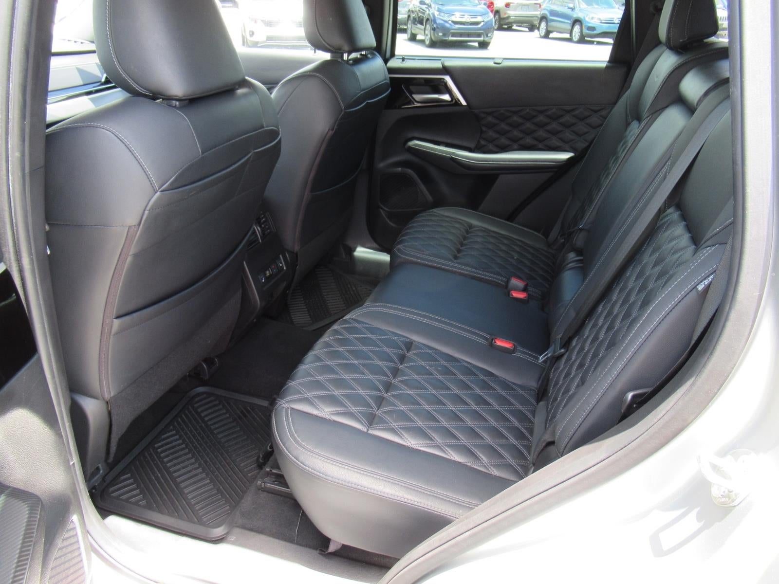 2023 Mitsubishi Outlander SEL