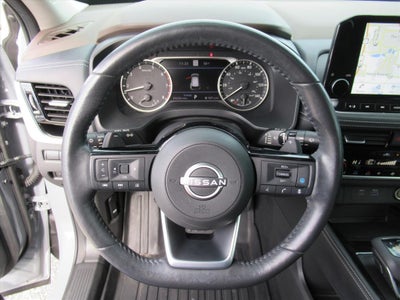 2022 Nissan Rogue SL