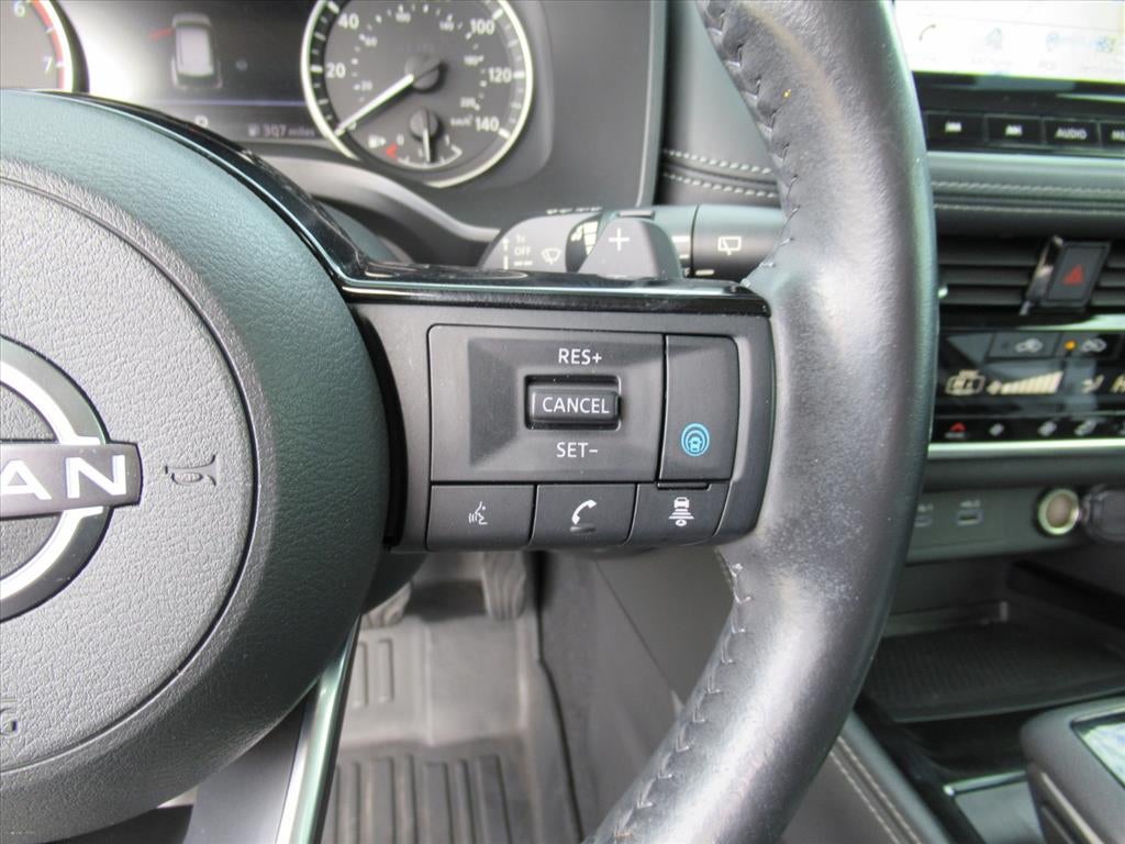 2022 Nissan Rogue SL