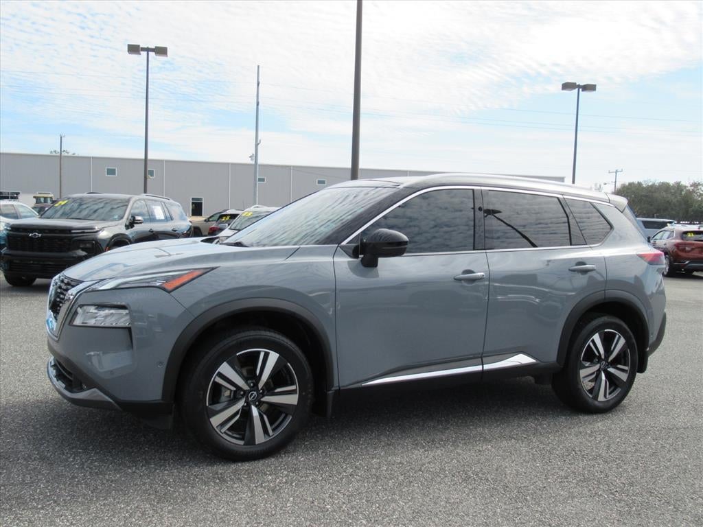 2022 Nissan Rogue SL