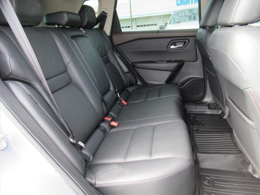 2022 Nissan Rogue SL