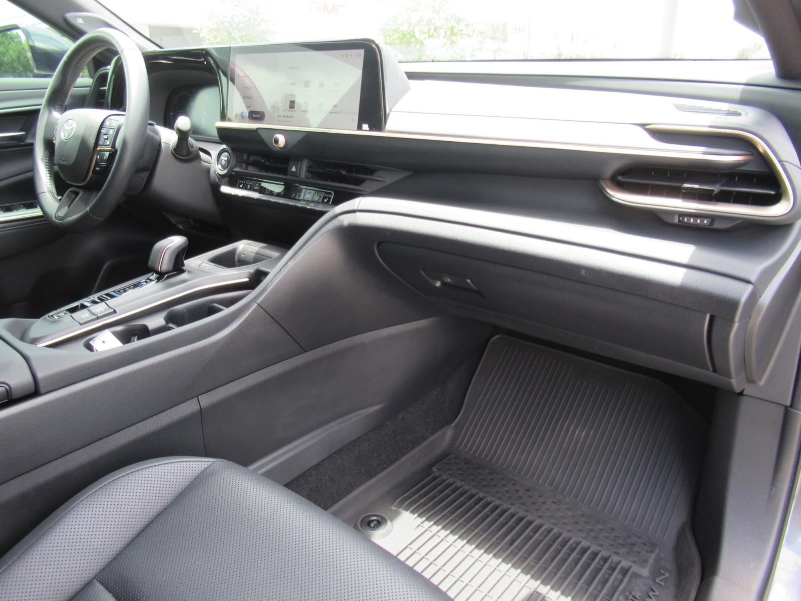 2023 Toyota Crown XLE