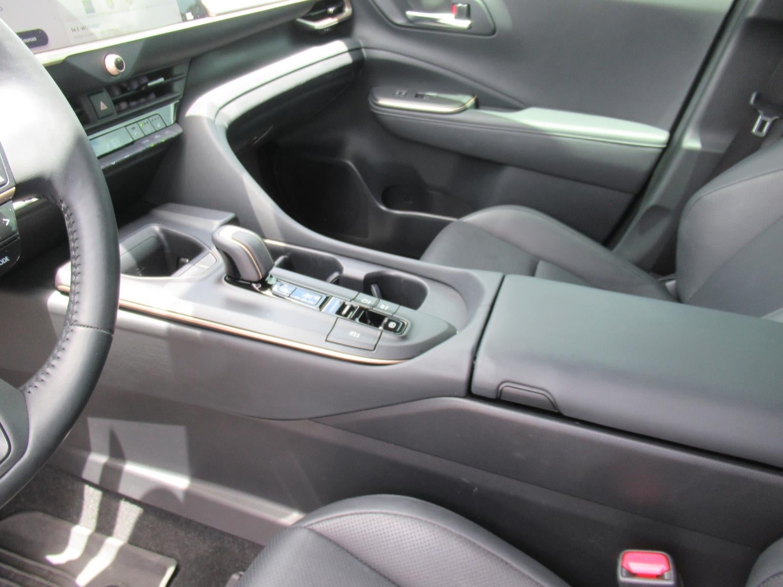 2023 Toyota Crown XLE