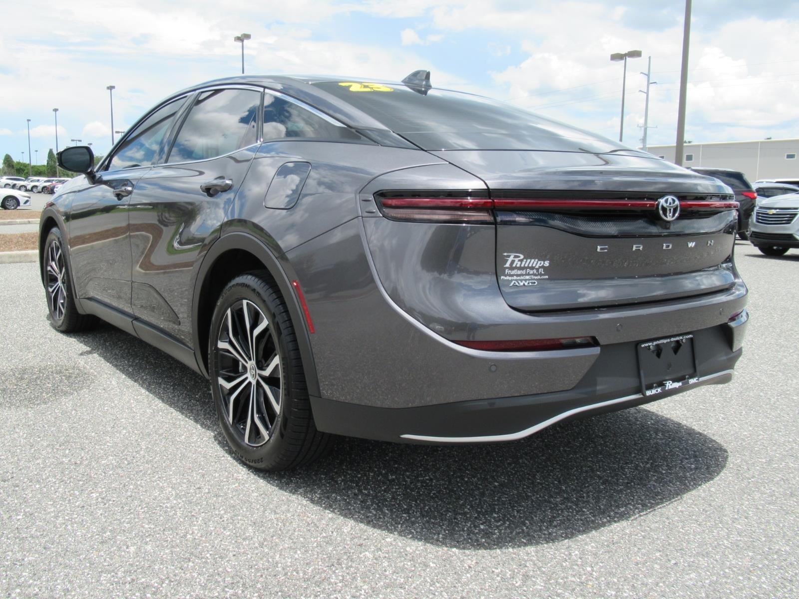 2023 Toyota Crown XLE