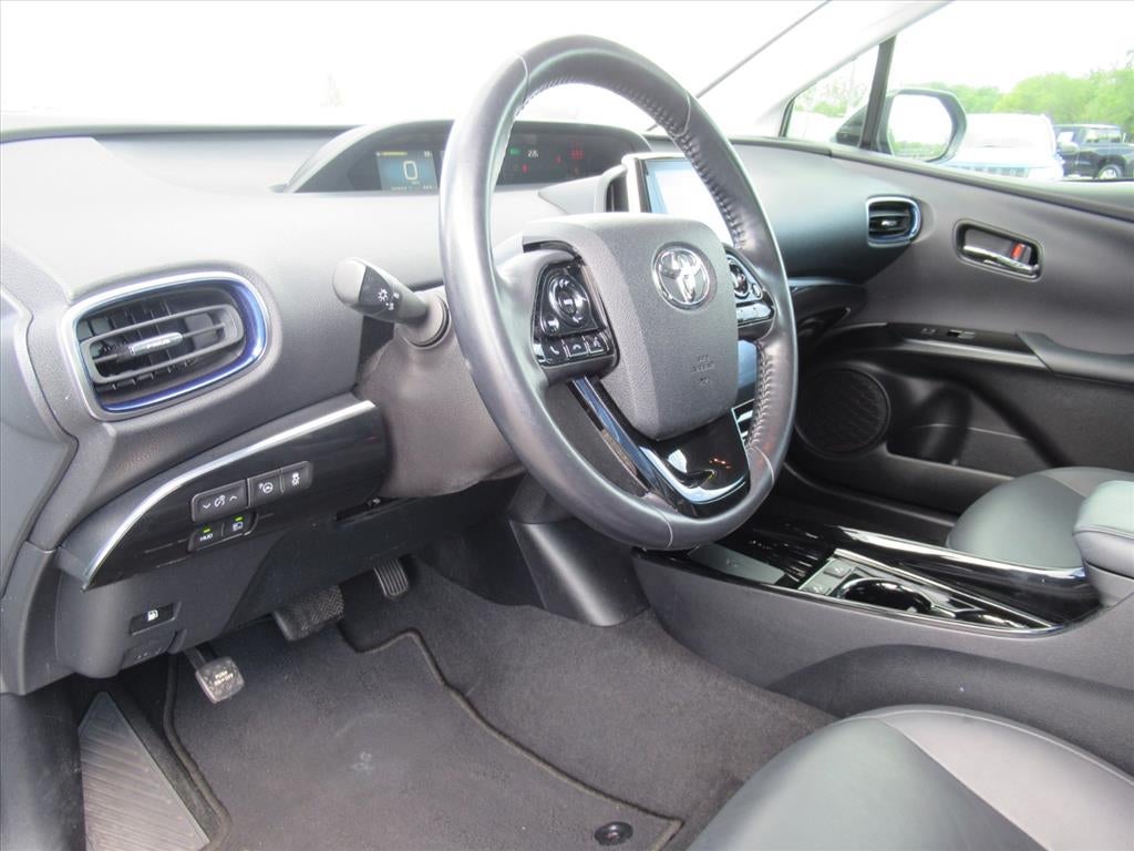 2021 Toyota Prius L Eco