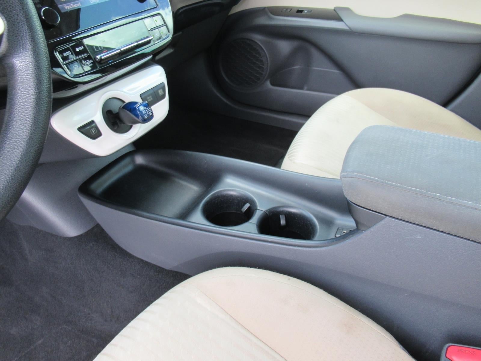 2016 Toyota Prius Four