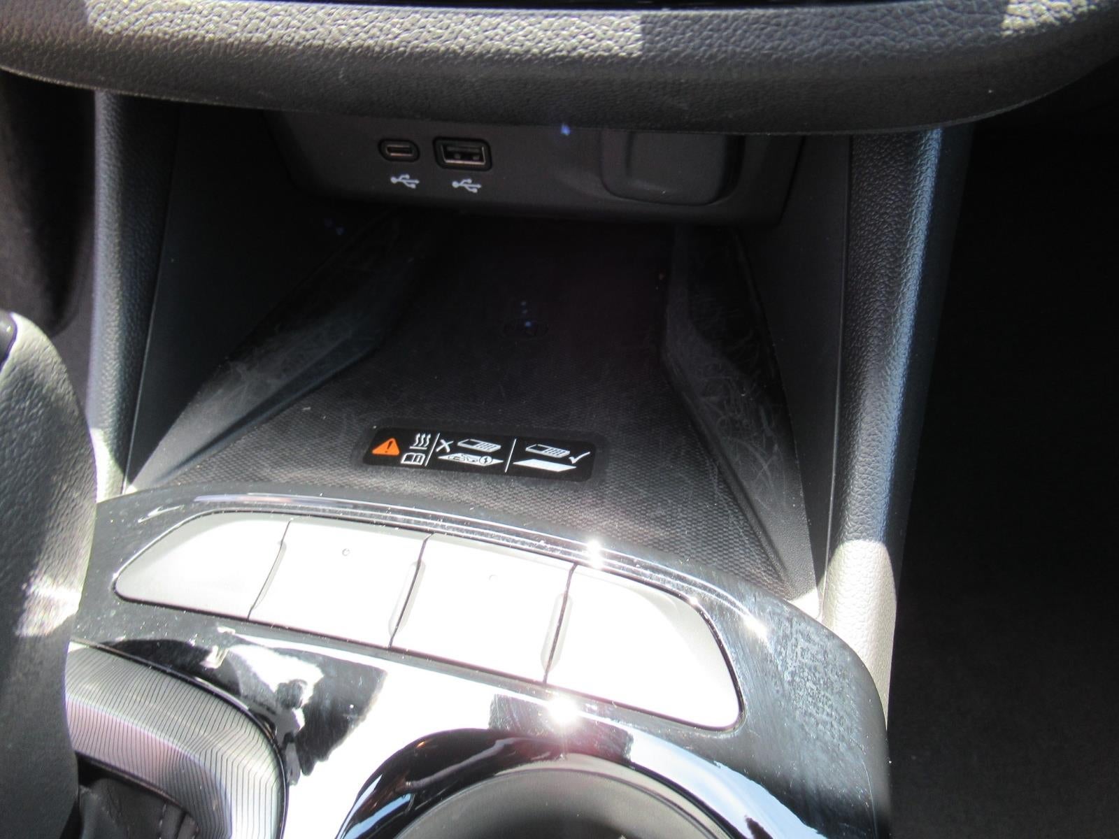2025 Buick Envista Sport Touring - Photo 26