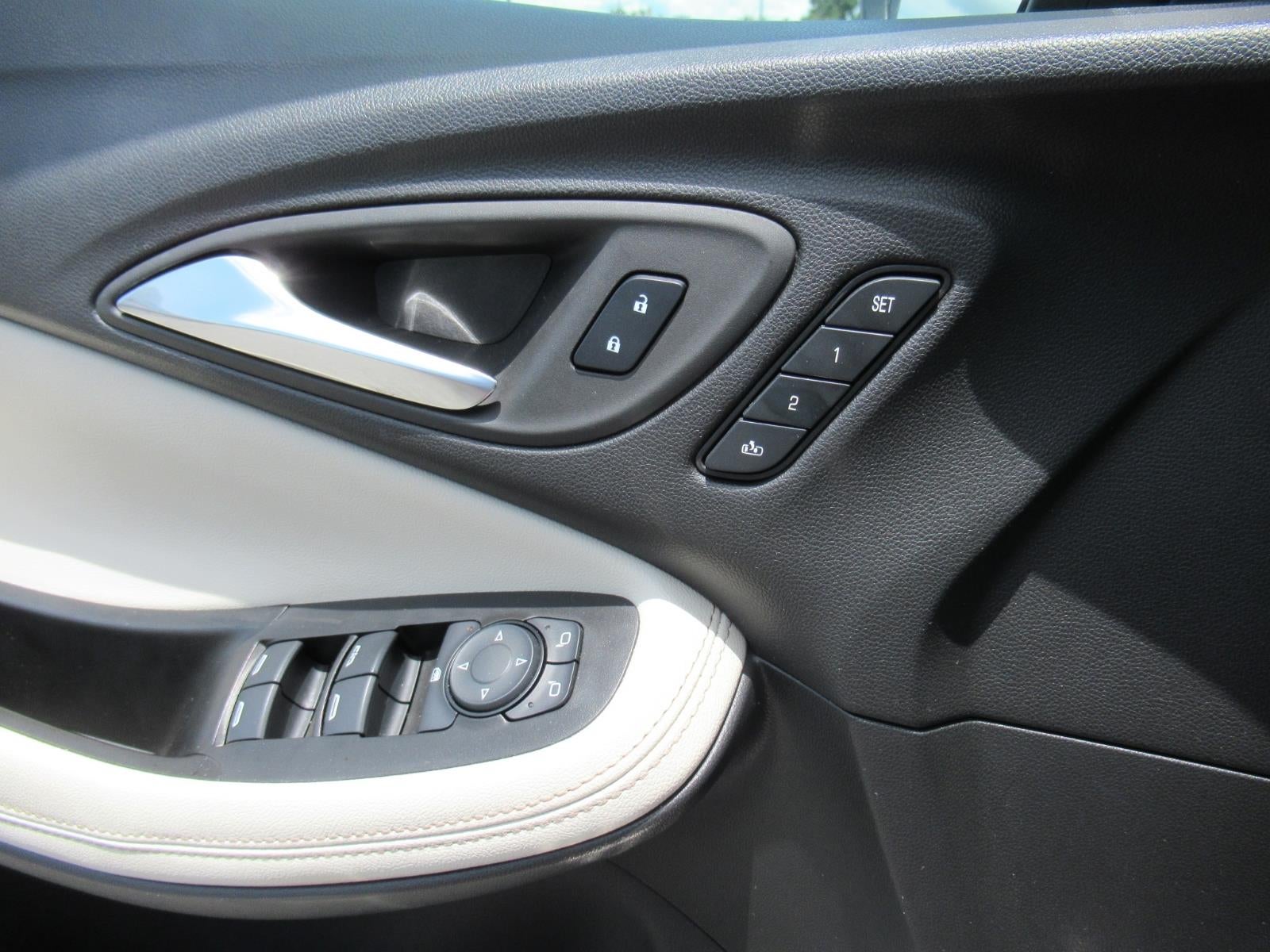 2024 Buick Encore GX Avenir