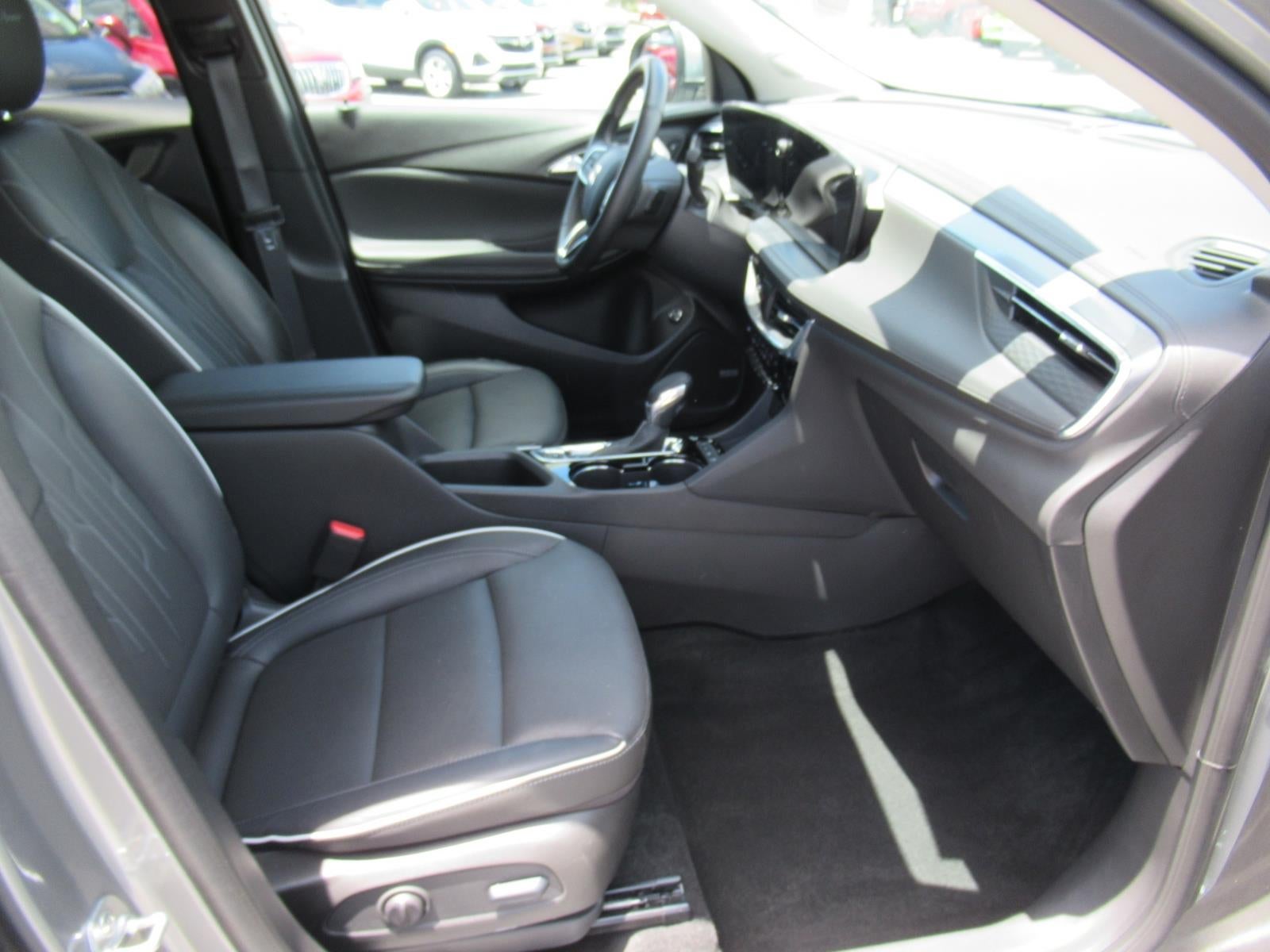 2025 Buick Encore GX Avenir - Photo 10